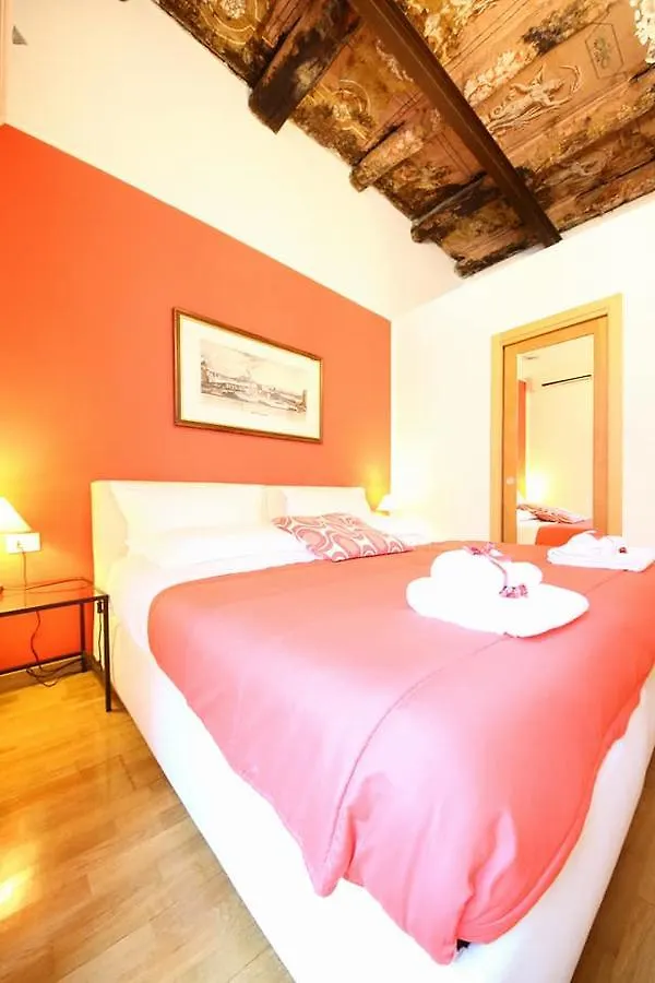 Talismano Luxury Rooms & Apartments Bed & Breakfast