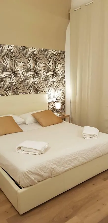 Talismano Luxury Rooms & Apartments Neapol 2*,
