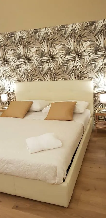 Talismano Luxury Rooms & Apartments 2*, Naples Italy